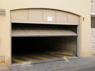 Noisy Garage Doors | Garage Door Repair Apopka, FL